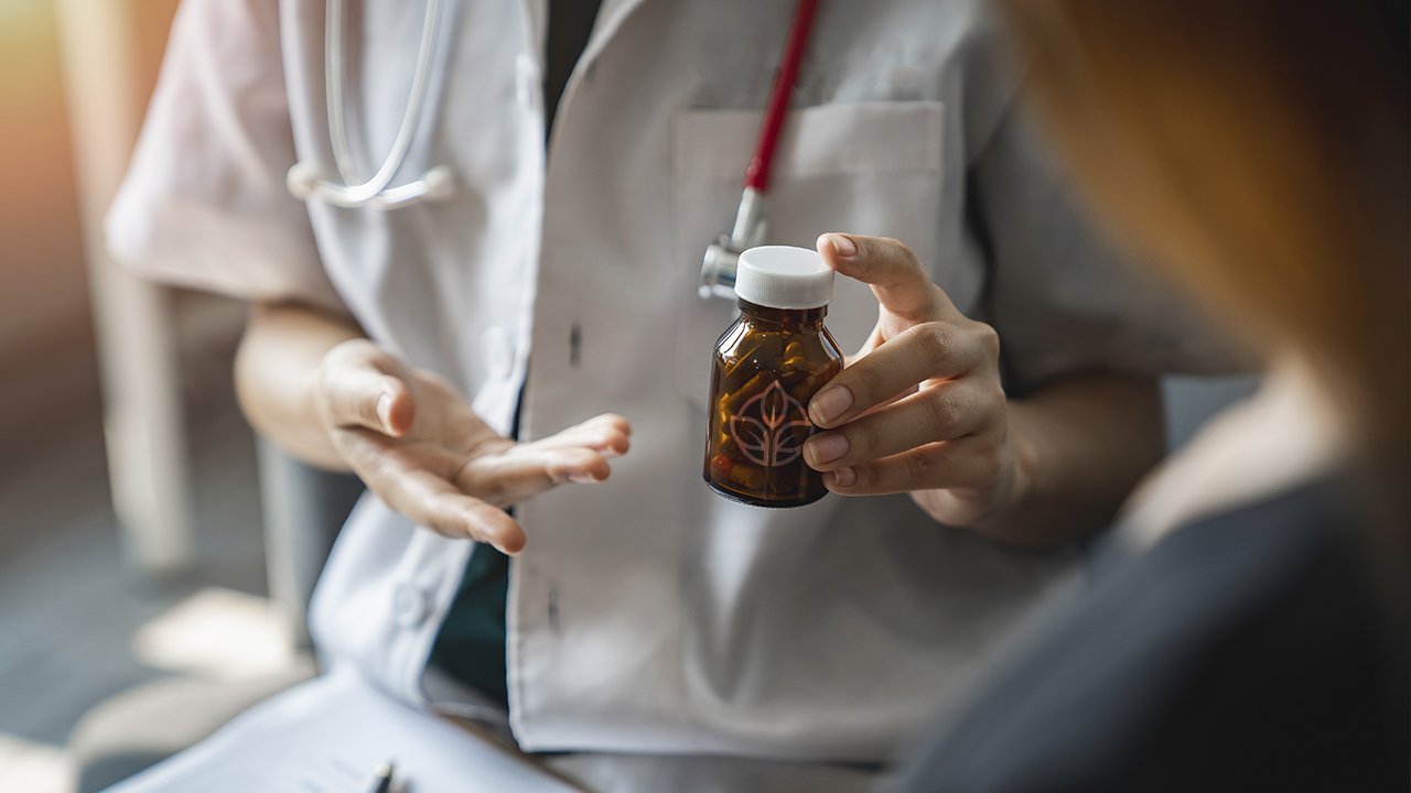 Farmácia de Manipulação ISO 9001 | Qualidade e Segurança – Grupo CMD